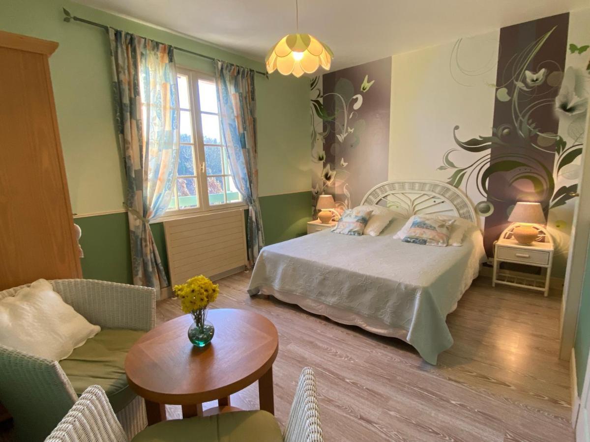 Bed and Breakfast Les Feuillantines Perigord Noir Сен-Сиприен Экстерьер фото